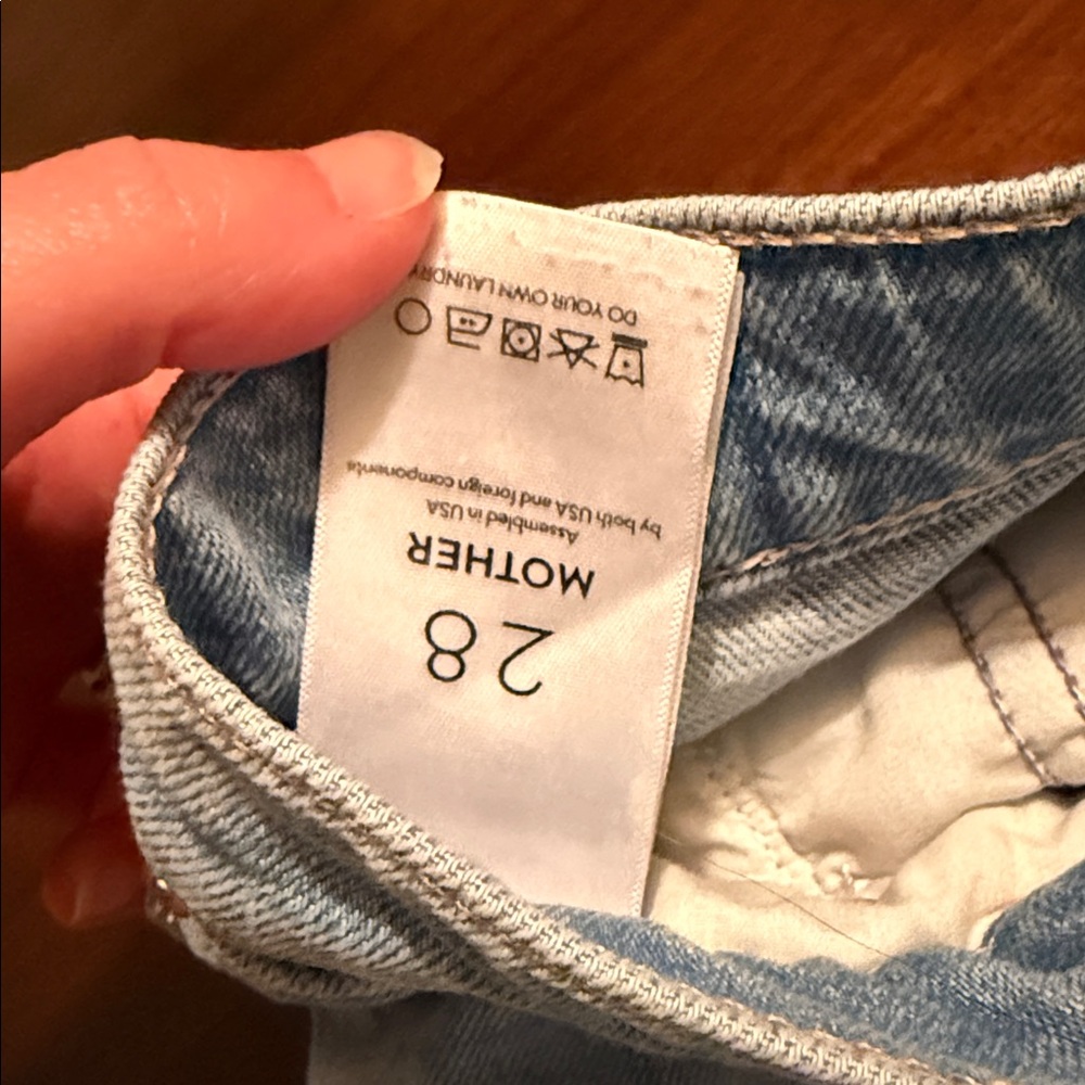 MOTHER Light Wash Wide Leg Jeans - Picture 8 of 14